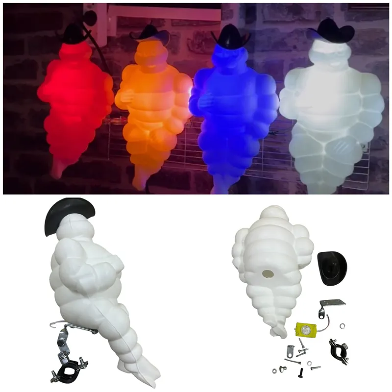 ŞAPKALI ORTA BOY ROBOT MAVİ LEDLİ (BEYAZ GÖVDE) 24 VOLT